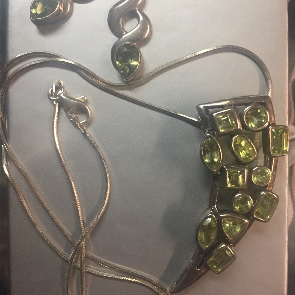 This is  a beautiful necklace, uniquely designed.